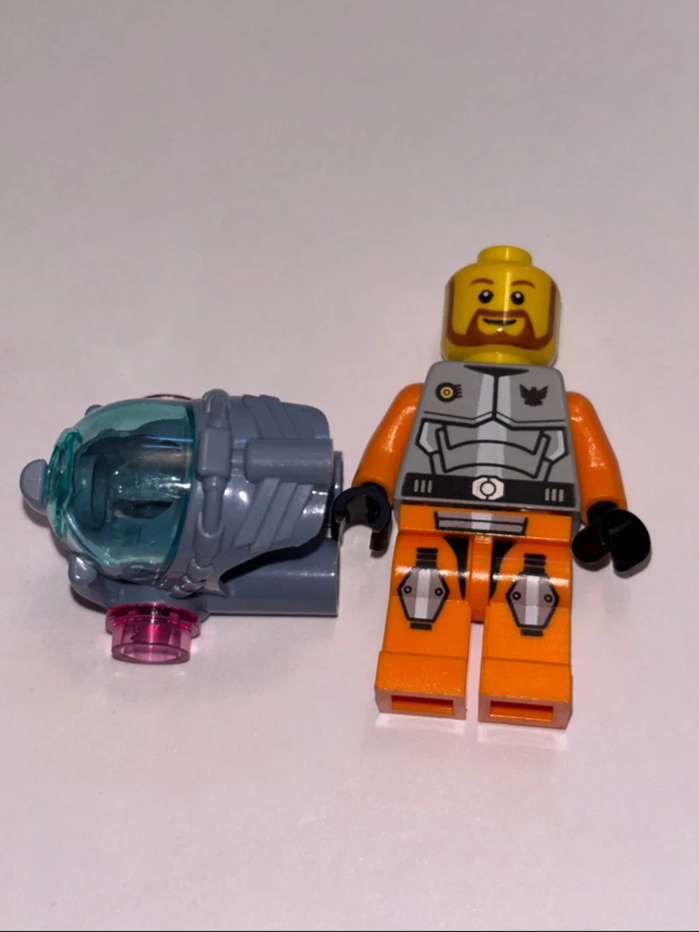 LEGO DEEP SEA DIVER LEGO MINIFIG DIVER - Picture 5 of 6